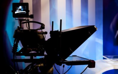 Teleprompter: przyjaciel czy wróg naturalnego nagrywania?